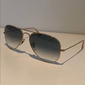 Ray-Ban Aviator Sunnies